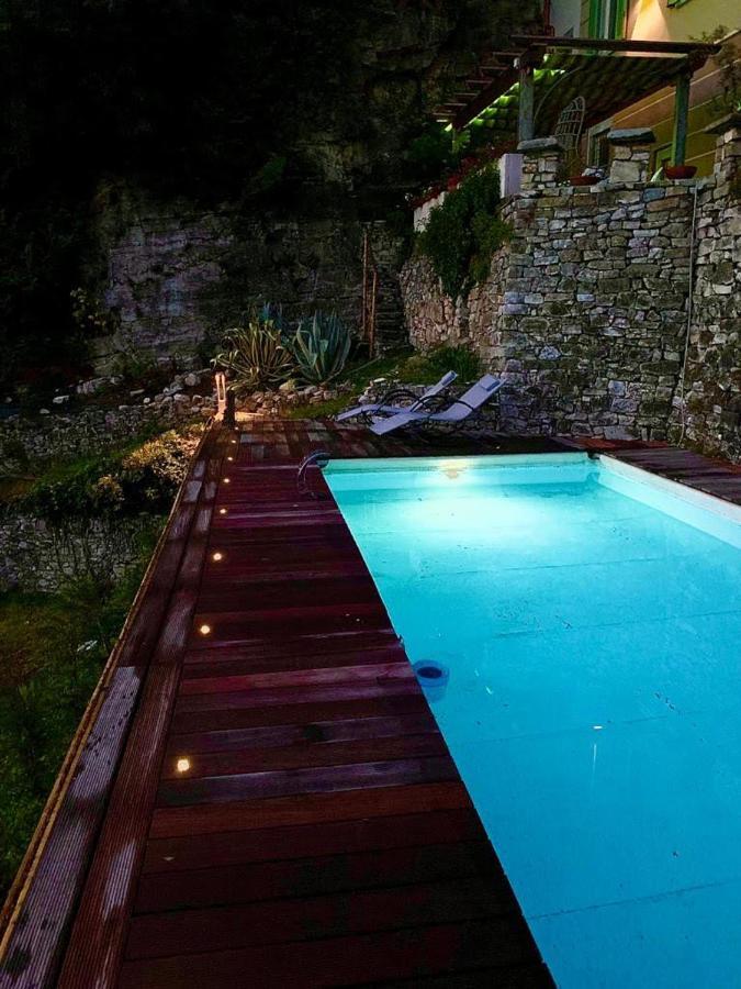 La Casa Sulla Collina Del Castello Βίλα Breno Εξωτερικό φωτογραφία