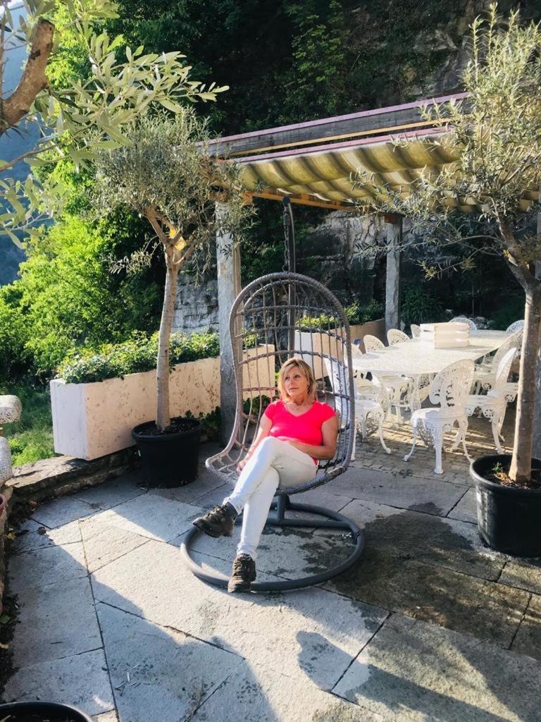 La Casa Sulla Collina Del Castello Βίλα Breno Εξωτερικό φωτογραφία